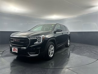 Used 2024 GMC Terrain SLE image 1