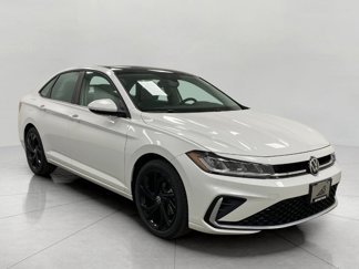 New 2025 Volkswagen Jetta SE image 1