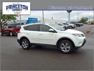 Used 2015 Toyota RAV4 XLE image 1