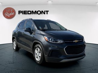 Used 2019 Chevrolet Trax LT w/ LT Convenience Package image 1