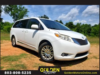 Used 2011 Toyota Sienna XLE image 1