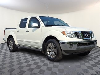 Used 2019 Nissan Frontier SL image 1