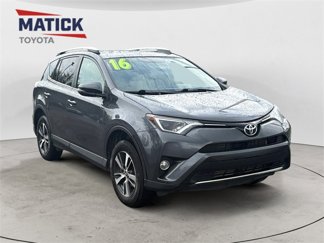 Used 2016 Toyota RAV4 XLE image 1