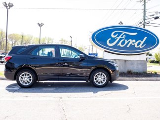 Used 2023 Chevrolet Equinox LS image 1