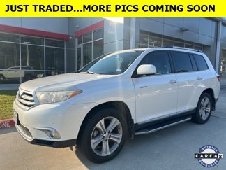 Used 2013 Toyota Highlander Limited image 1