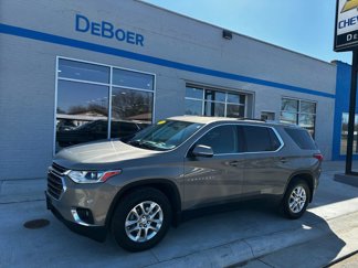 Used 2018 Chevrolet Traverse LT w/ LPO, Floor Liner Package image 1