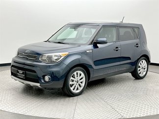 Used 2019 Kia Soul + image 1