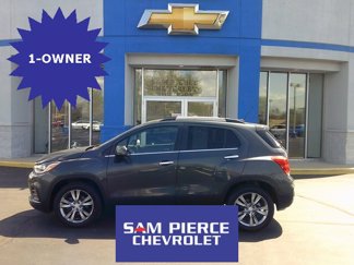 Used 2019 Chevrolet Trax LT w/ Sun & Sound Package image 1