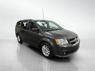 Used 2019 Dodge Grand Caravan SXT image 1