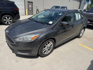 Used 2018 Ford Focus SE image 1