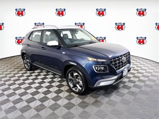Used 2022 Hyundai Venue Limited image 1