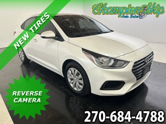Used 2021 Hyundai Accent SE image 1