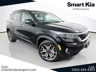 Certified 2022 Kia Seltos SX w/ Sunroof Package image 1