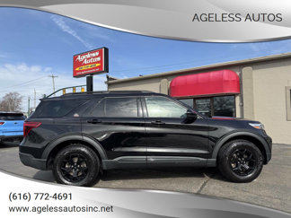 Used 2023 Ford Explorer Timberline image 1
