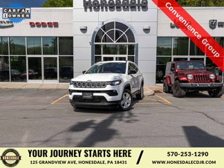 Used 2022 Jeep Compass Latitude w/ Convenience Group image 1