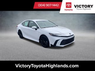 New 2025 Toyota Camry SE image 1