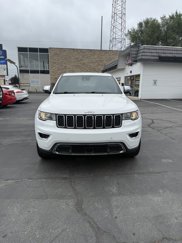 Used 2018 Jeep Grand Cherokee Limited image 1