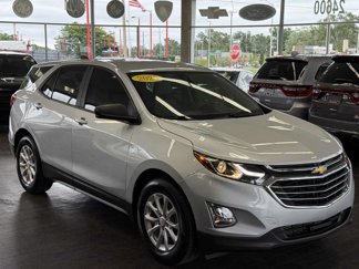 Used 2020 Chevrolet Equinox LS image 1