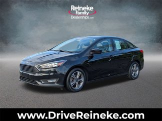 Used 2018 Ford Focus SE w/ SE Appearance Package image 1