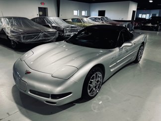 Used 2002 Chevrolet Corvette Convertible w/ Preferred Equipment Group2 image 1