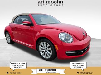Used 2015 Volkswagen Beetle TDI image 1