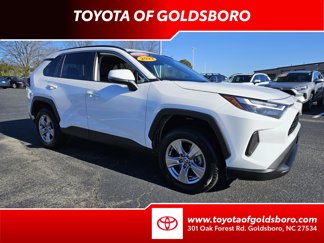 Used 2022 Toyota RAV4 XLE image 1