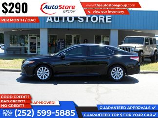 Used 2018 Toyota Camry LE image 1