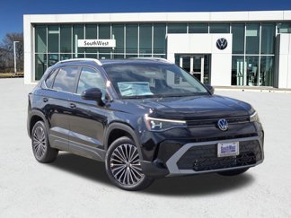 New 2025 Volkswagen Taos SE image 1