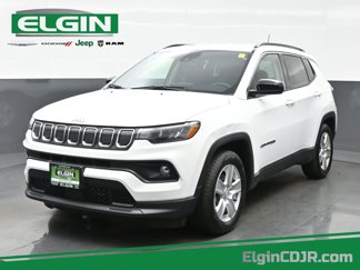 Used 2022 Jeep Compass Latitude image 1