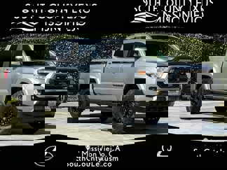 Used 2020 Toyota Tacoma 2WD Double Cab image 1