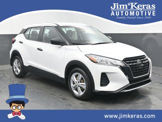 Used 2021 Nissan Kicks S image 1