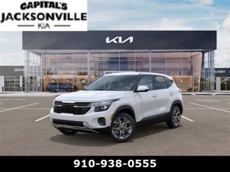 Used 2024 Kia Seltos LX image 1