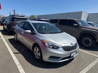 Used 2016 Kia Forte LX image 1
