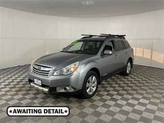 Used 2011 Subaru Outback 2.5i Limited image 1
