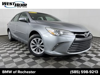 Used 2017 Toyota Camry LE image 1