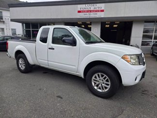 Used 2014 Nissan Frontier SV image 1