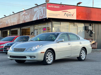 Used 2002 Lexus ES 330 image 1