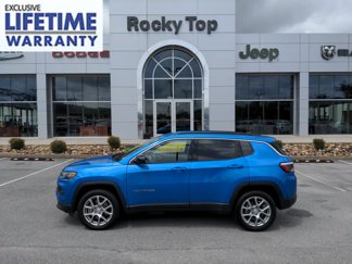 New 2024 Jeep Compass Latitude image 1