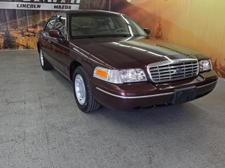 Used 2002 Ford Crown Victoria LX image 1