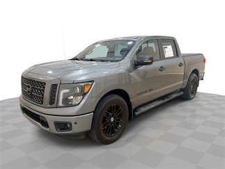 Used 2018 Nissan Titan SV w/ Midnight Edition image 1