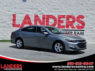 Used 2023 Chevrolet Malibu LT image 1