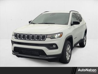 New 2025 Jeep Compass Latitude image 1