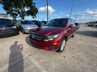 Used 2014 Volkswagen Tiguan SE image 1