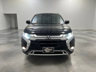 Used 2020 Mitsubishi Outlander SE video 2
