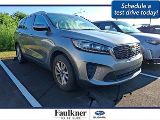 Used 2019 Kia Sorento LX w/ LX Convenience Package image 1