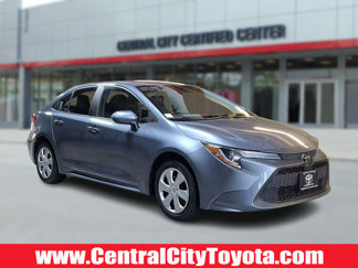 Used 2022 Toyota Corolla LE image 1
