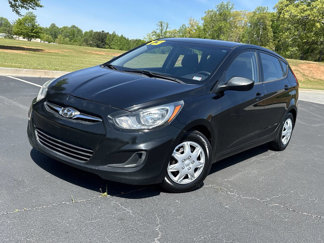 Used 2013 Hyundai Accent GS image 1