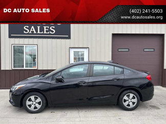 Used 2017 Chevrolet Cruze LS image 1
