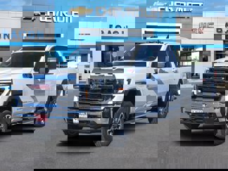 New 2025 GMC Sierra 2500 SLE w/ SLE Value Package; image 1