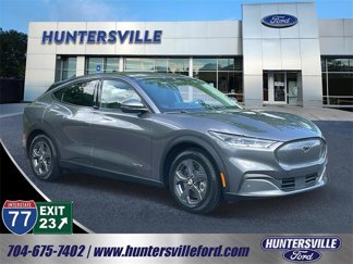 Used 2021 Ford Mustang Mach-E Select image 1